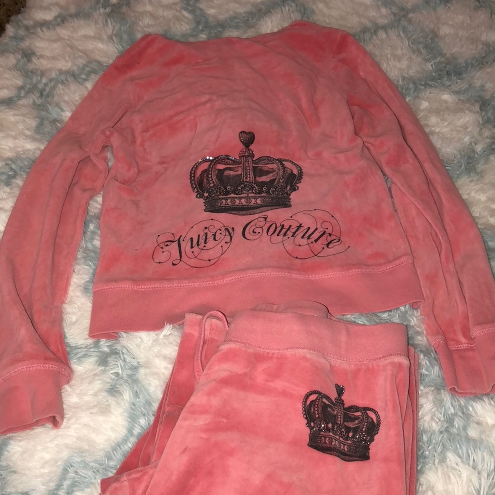 Juicy sweat suit